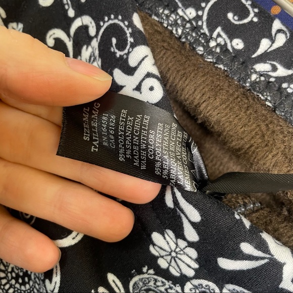 Just Cozy NWOT skull leggings - Picture 8 of 11